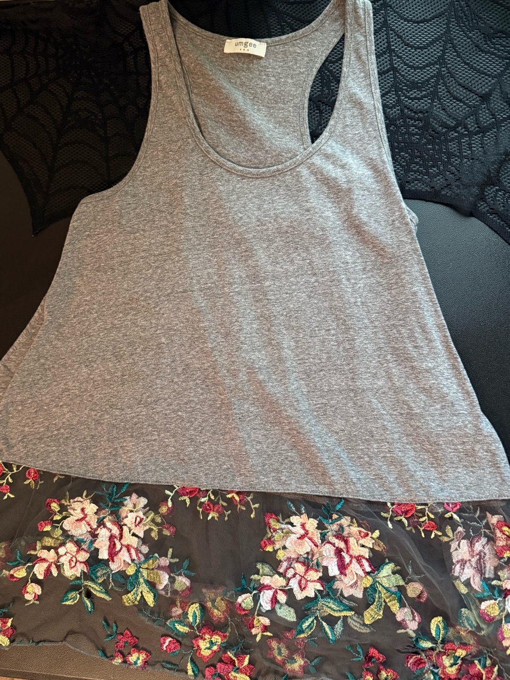 ✨ Umgee Boho Floral Embroidered Mesh Trim Tunic Tank Top ✨•Size Oversized Small•